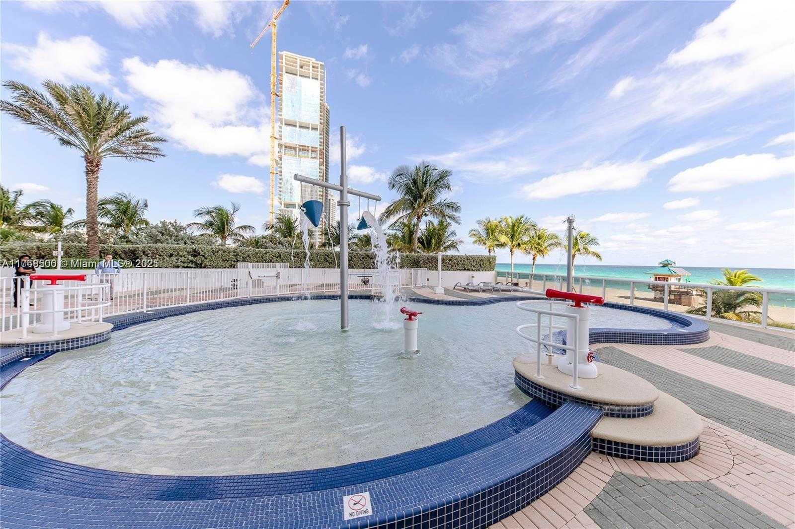 Small Image of 18201 COLLINS AVE #4506, Sunny Isles Beach Number 31