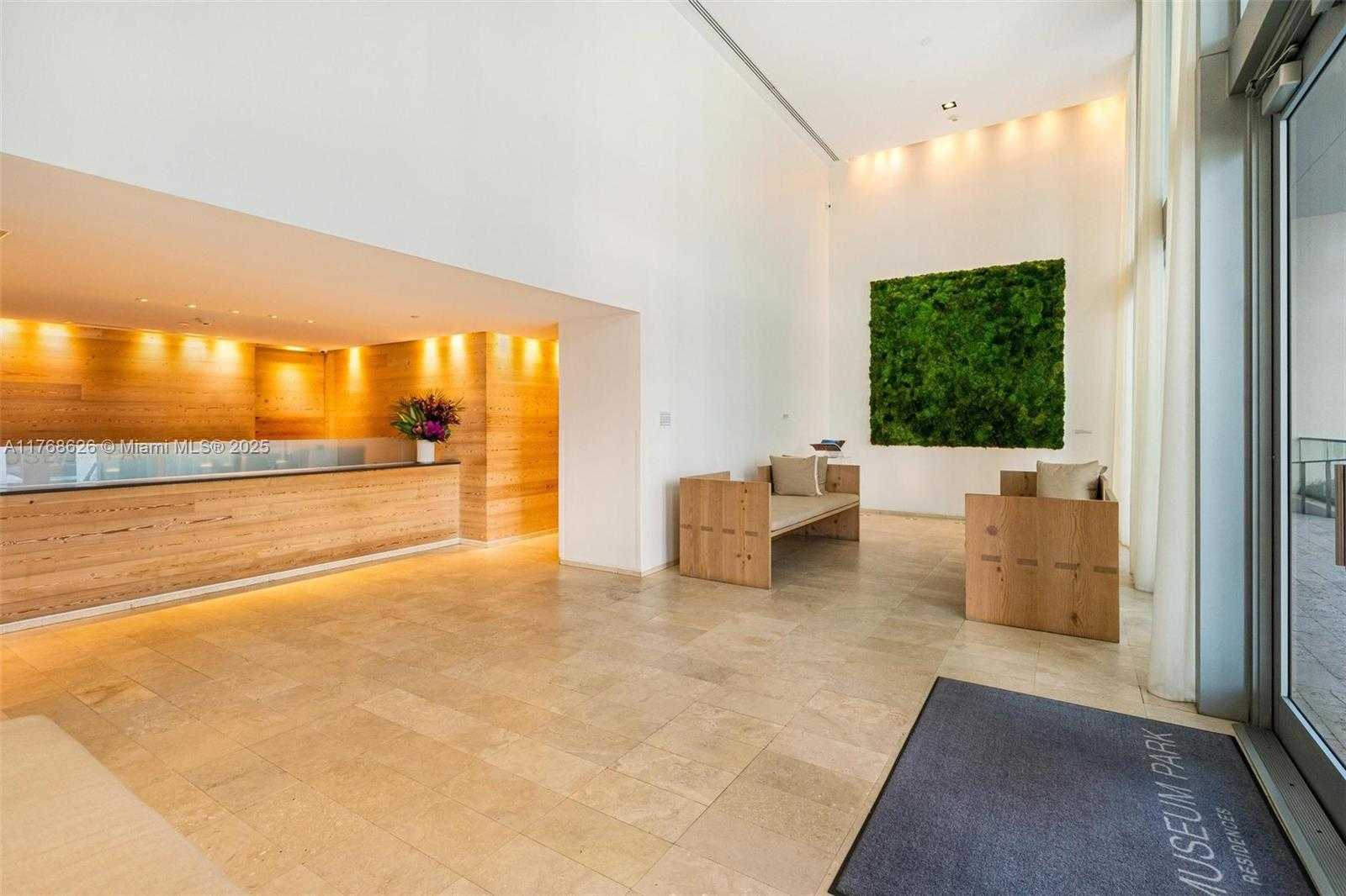 Small Image of 1040 BISCAYNE BLVD #3602, Miami Number 21