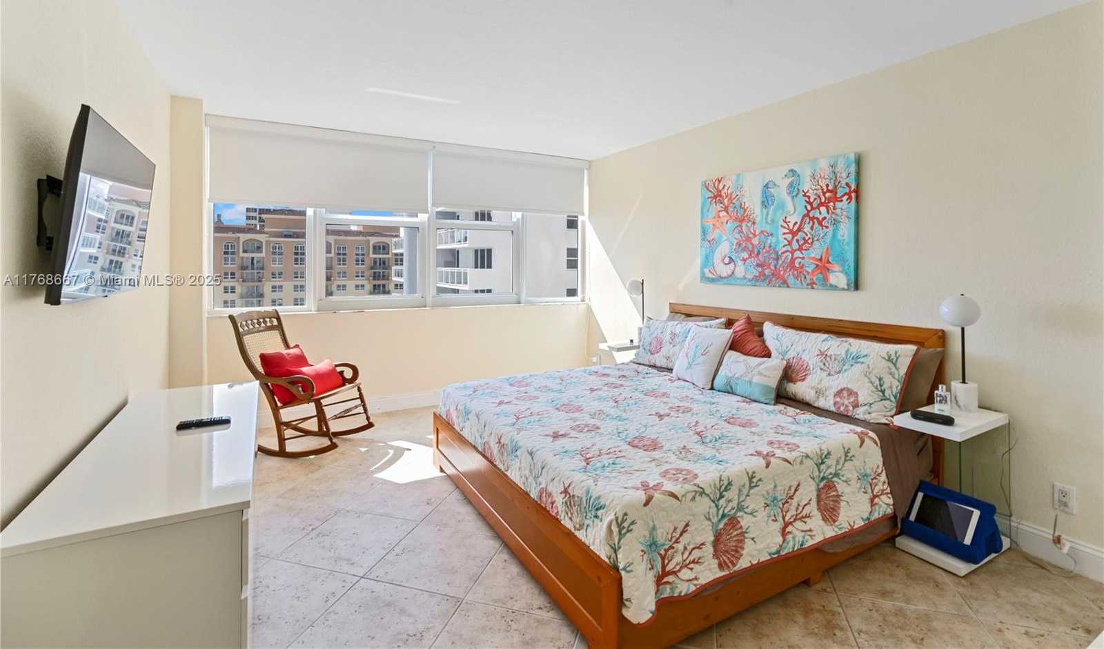 Small Image of 2030 SOUTH OCEAN DR #1820, Hallandale Beach Number 16