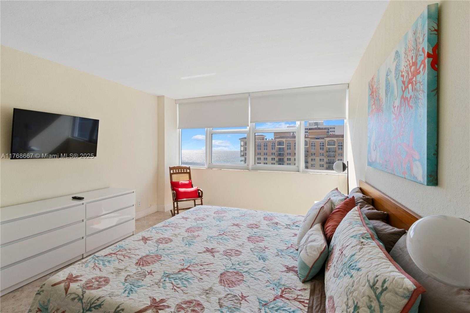 Small Image of 2030 SOUTH OCEAN DR #1820, Hallandale Beach Number 17
