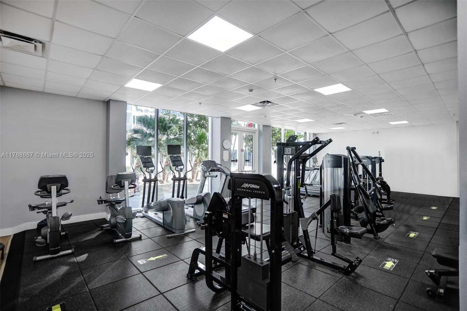 Small Image of 2030 SOUTH OCEAN DR #1820, Hallandale Beach Number 38
