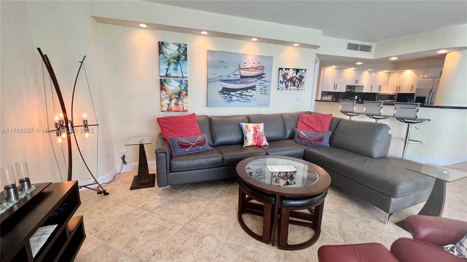Small Image of 2030 SOUTH OCEAN DR #1820, Hallandale Beach Number 7