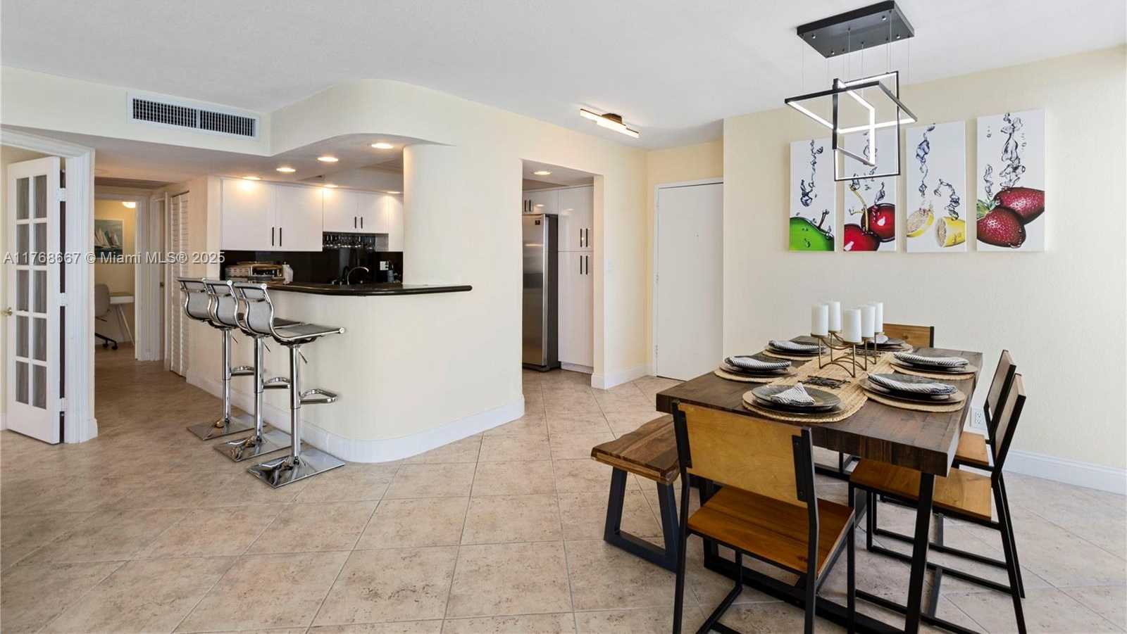 Small Image of 2030 SOUTH OCEAN DR #1820, Hallandale Beach Number 8
