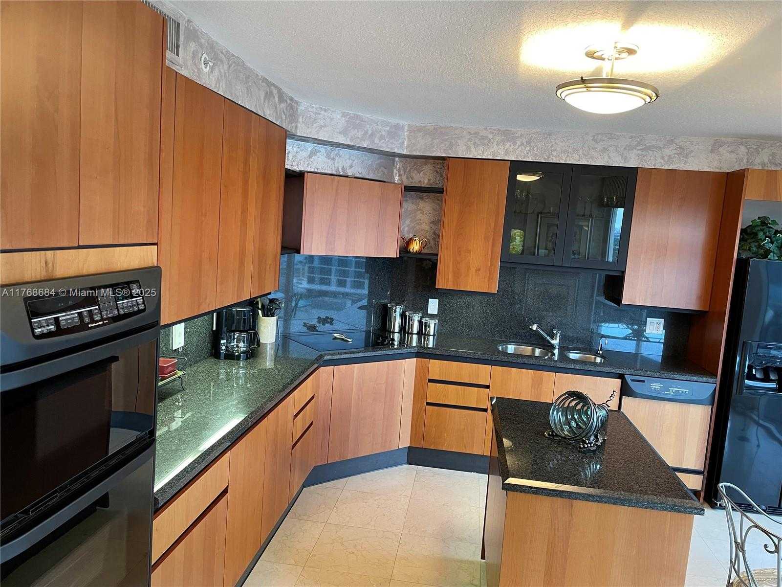 Small Image of 17555 COLLINS AVE #1906, Sunny Isles Beach Number 19