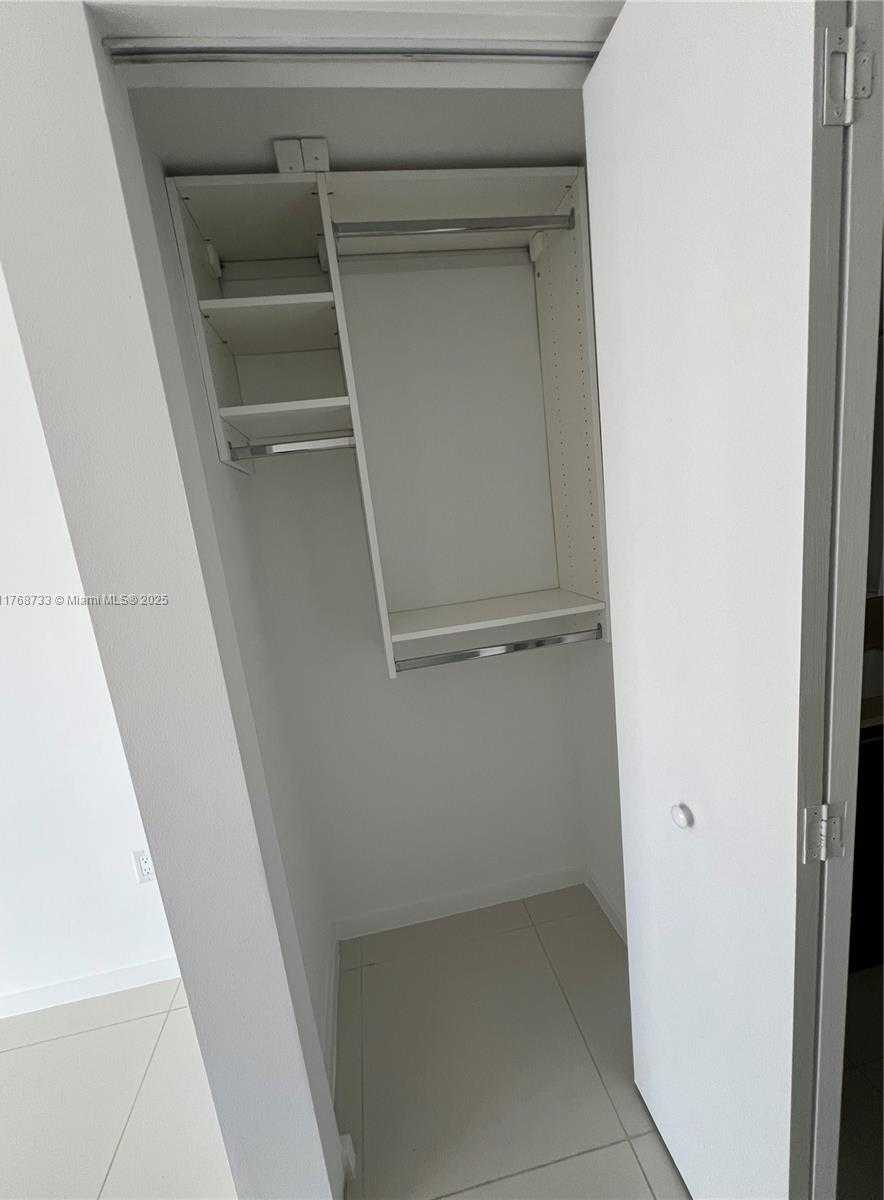 Small Image of 5252 NORTH WEST 85TH AVE #1703, Doral Number 11