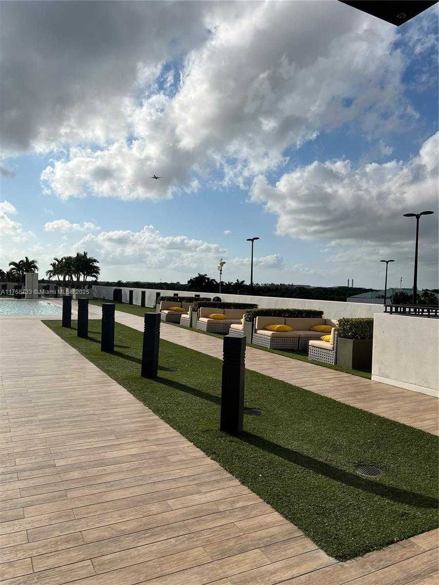 Small Image of 5252 NORTH WEST 85TH AVE #1703, Doral Number 13