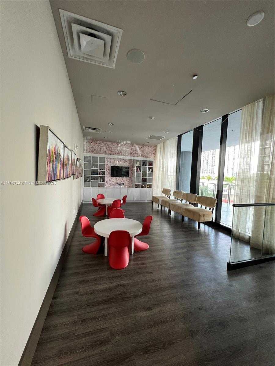 Small Image of 5252 NORTH WEST 85TH AVE #1703, Doral Number 19