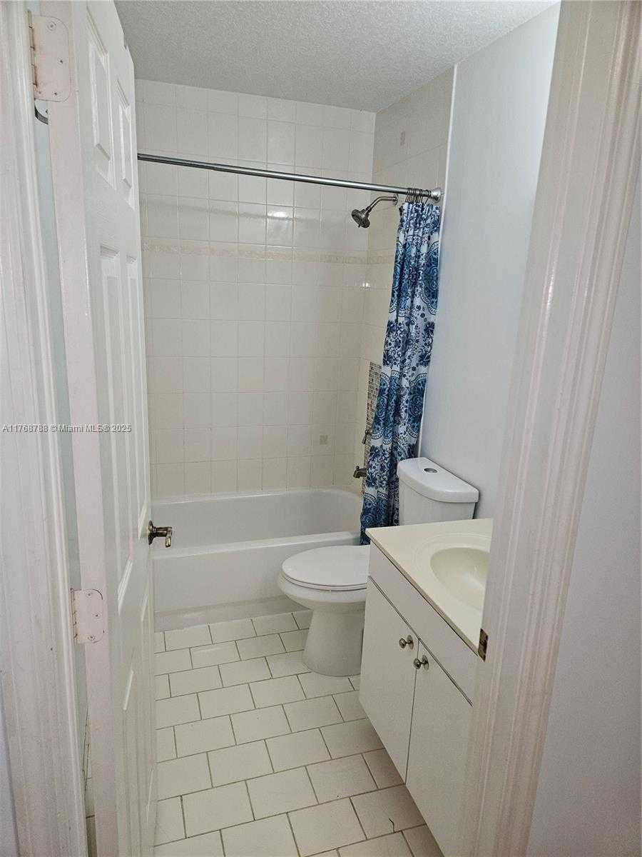 Small Image of 10101 SOUTH WEST 154TH CIR CT #106-11, Miami Number 20
