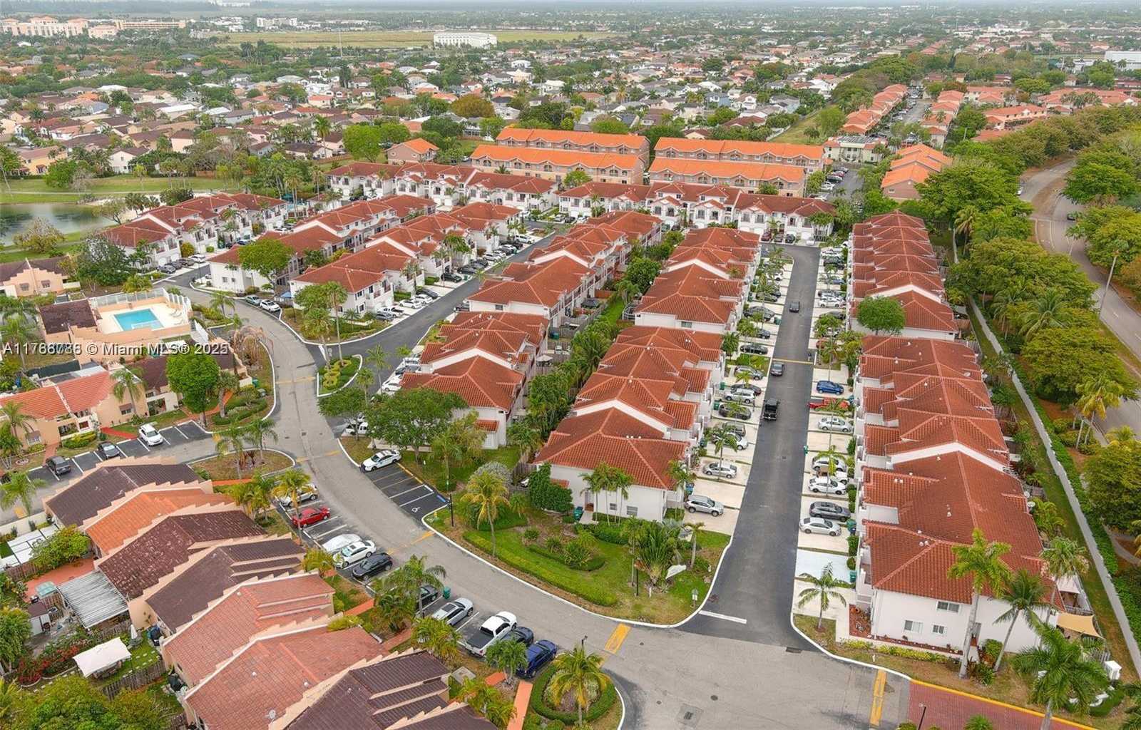 Small Image of 10101 SOUTH WEST 154TH CIR CT #106-11, Miami Number 4