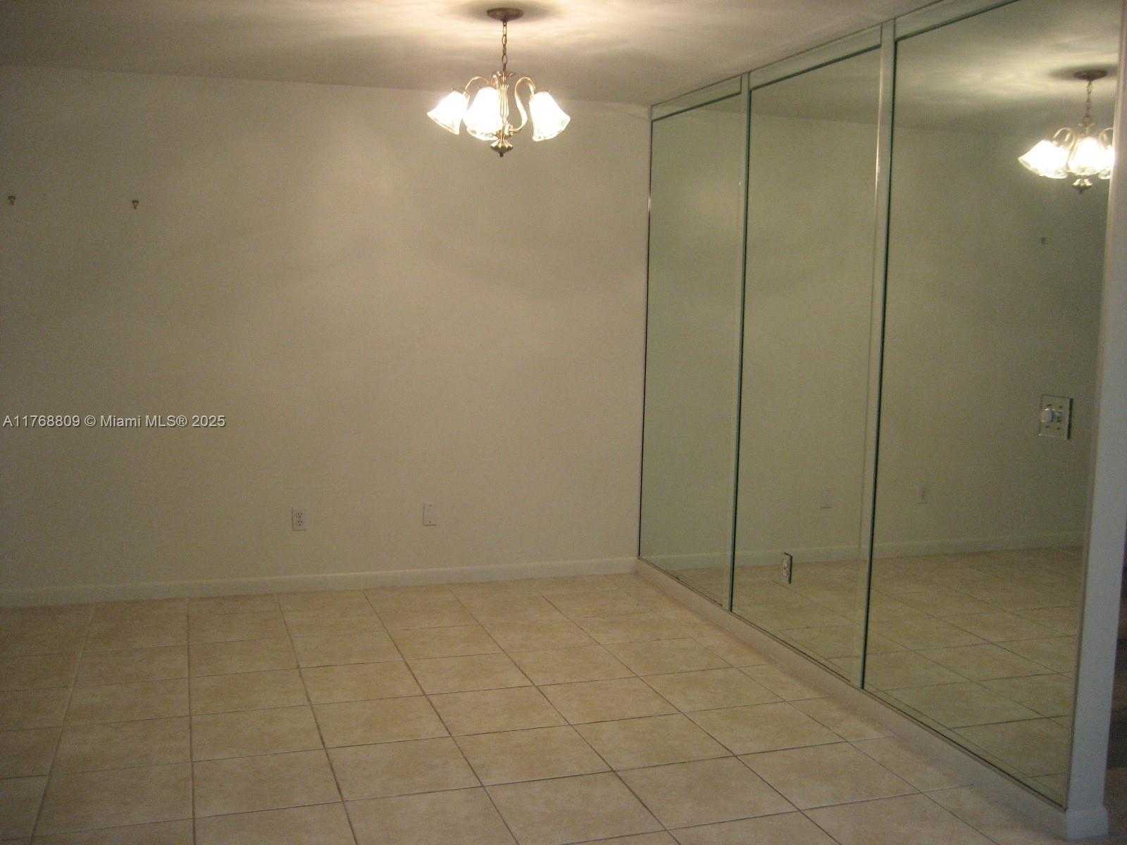 Small Image of 8589 SOUTH WEST 115 PL, Miami Number 5