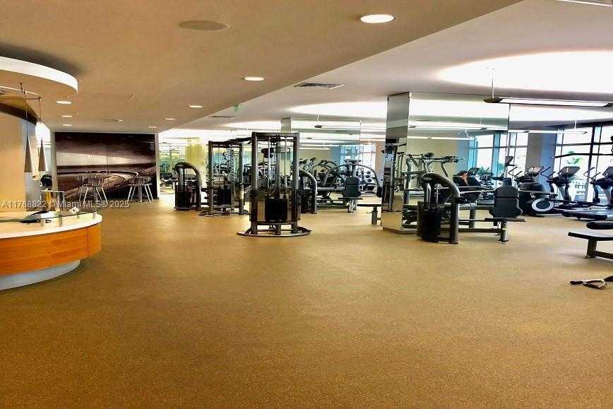 Small Image of 10275 COLLINS AVE #116, Bal Harbour Number 25