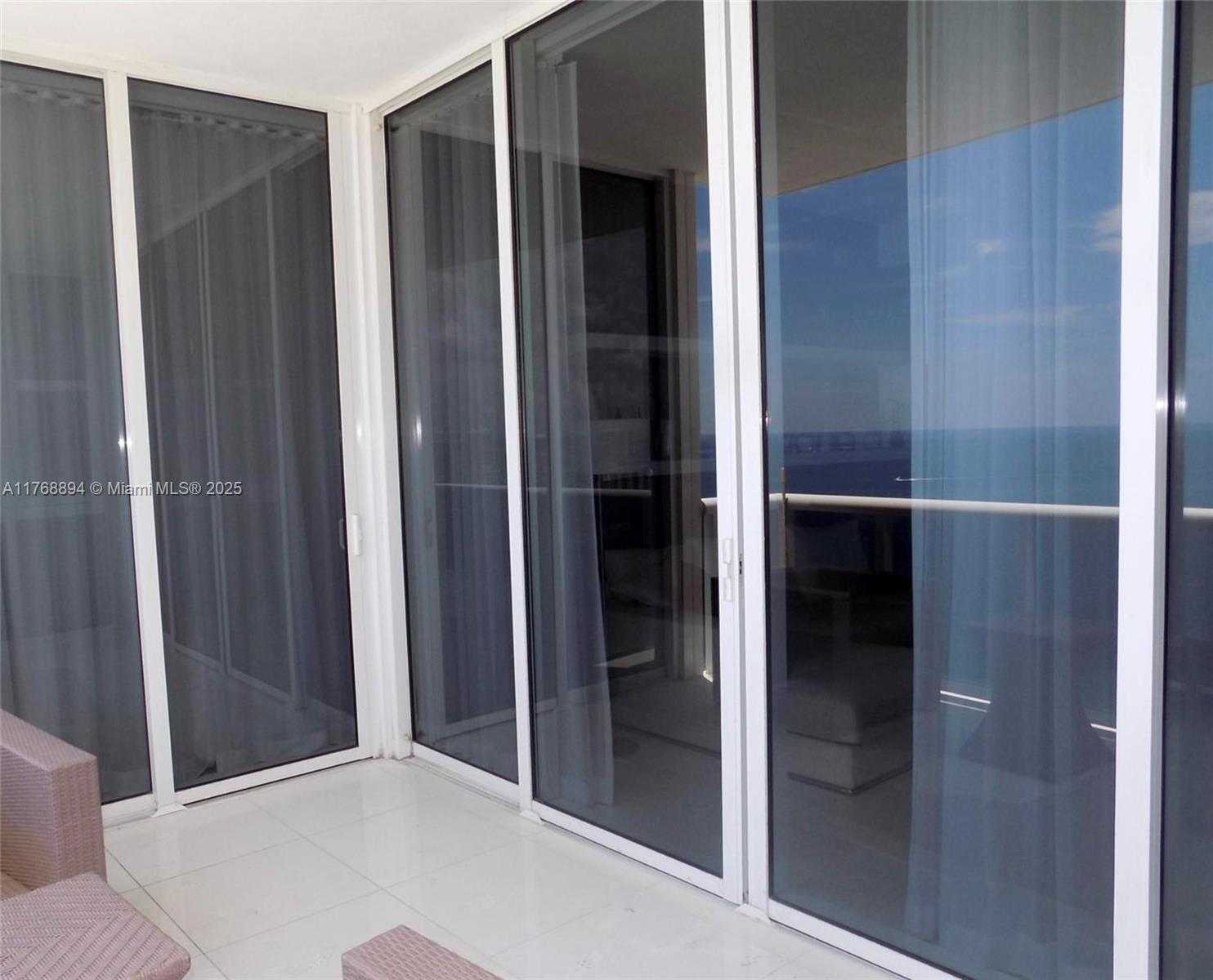 Small Image of 18201 COLLINS AVE #3906, Sunny Isles Beach Number 17