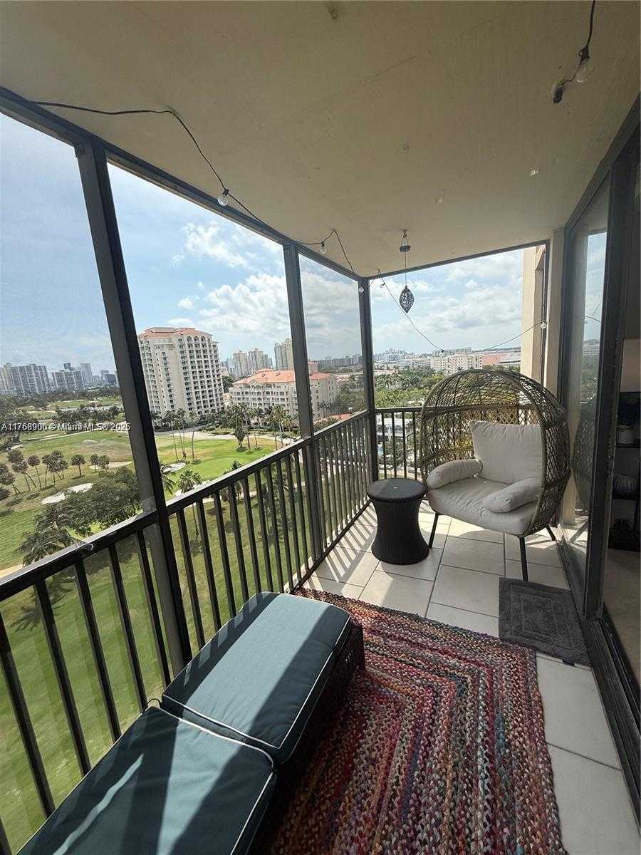 Small Image of 20335 WEST COUNTRY CLUB #1208, Aventura Number 5