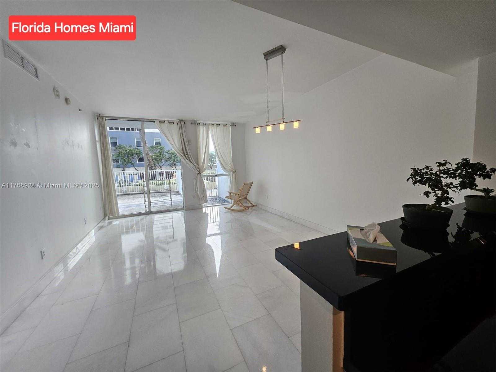Small Image of 253 NE 2nd St, Miami, FL 33132, USA Number 20