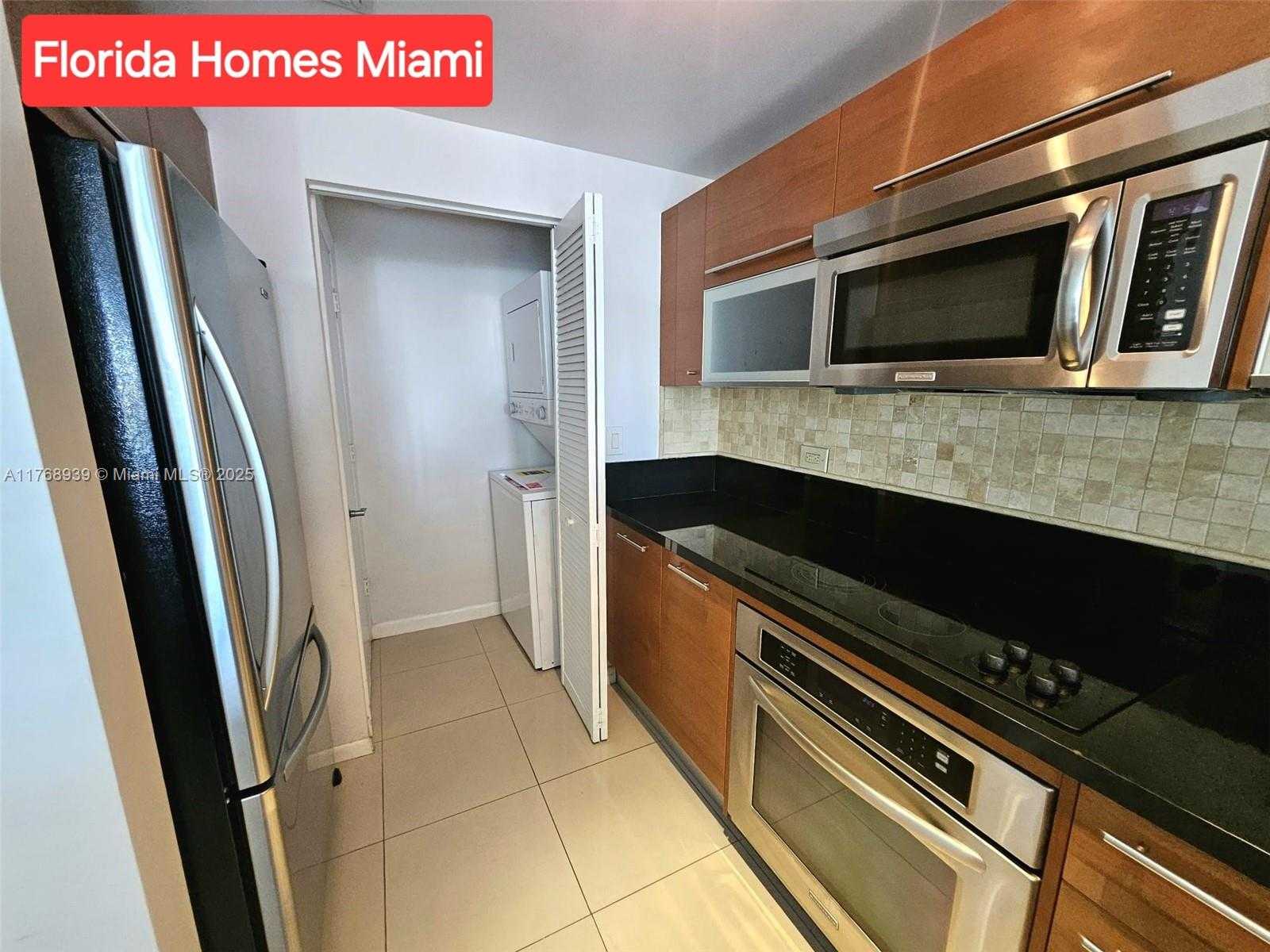 Small Image of 253 NORTH EAST 2ND ST #804, Miami Number 17