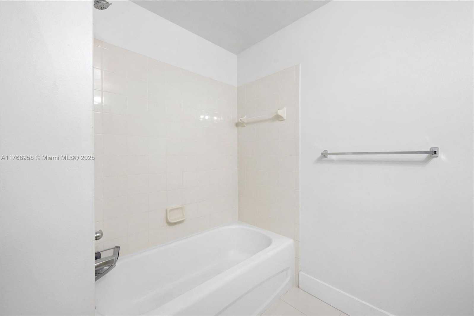 Small Image of 1900 VAN BUREN ST #106B, Hollywood Number 13