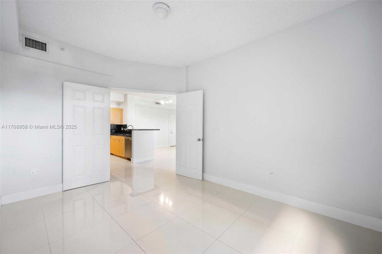 Small Image of 1900 VAN BUREN ST #106B, Hollywood Number 18