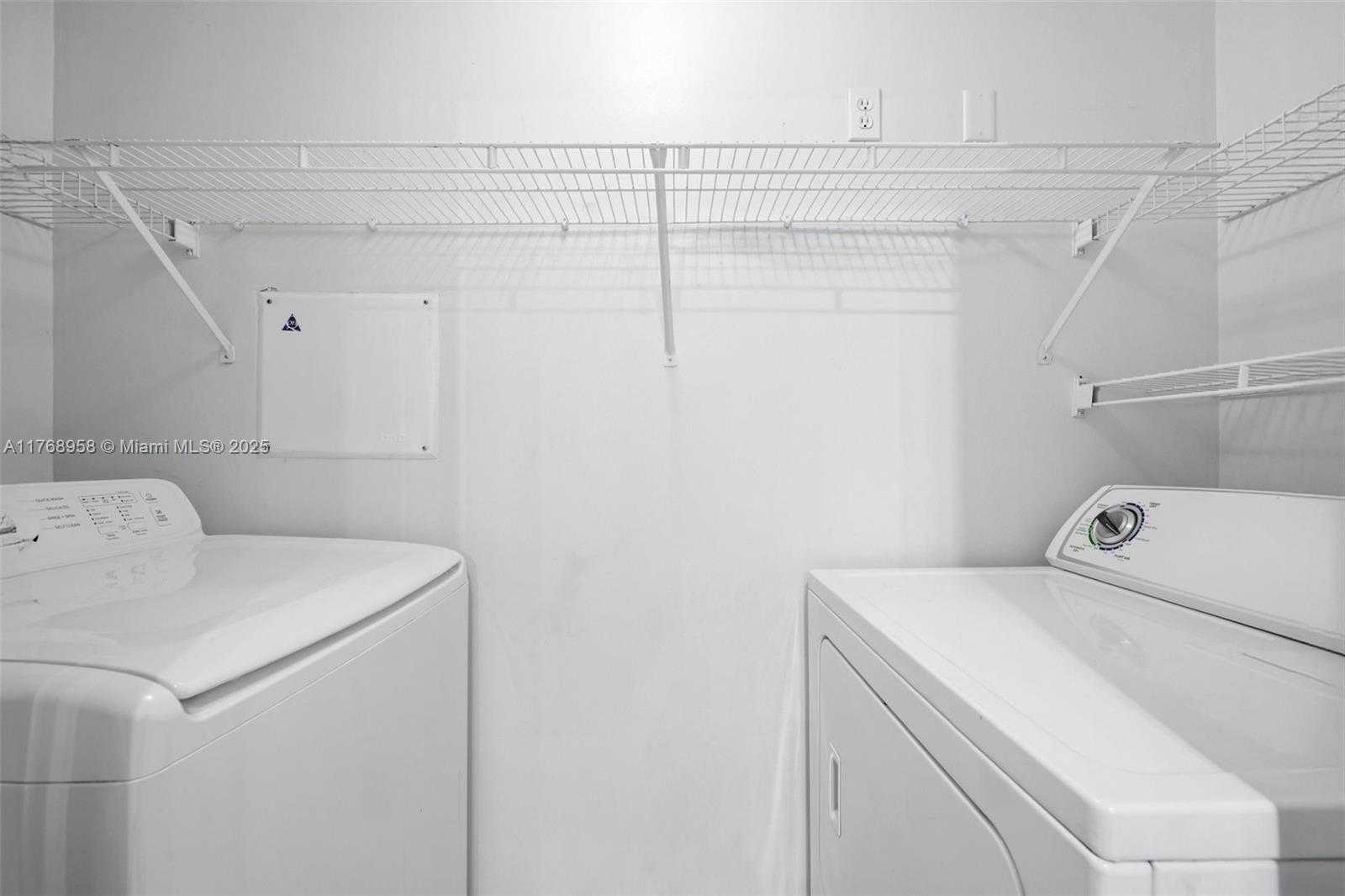 Small Image of 1900 VAN BUREN ST #106B, Hollywood Number 20