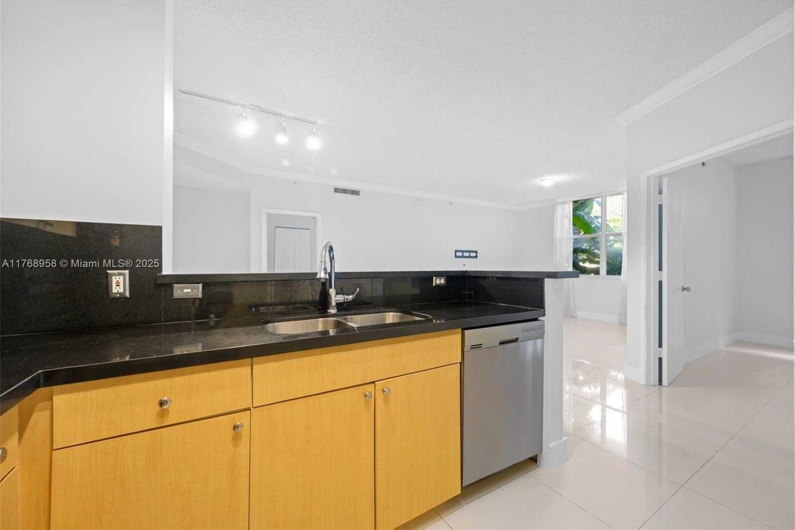 Small Image of 1900 VAN BUREN ST #106B, Hollywood Number 22