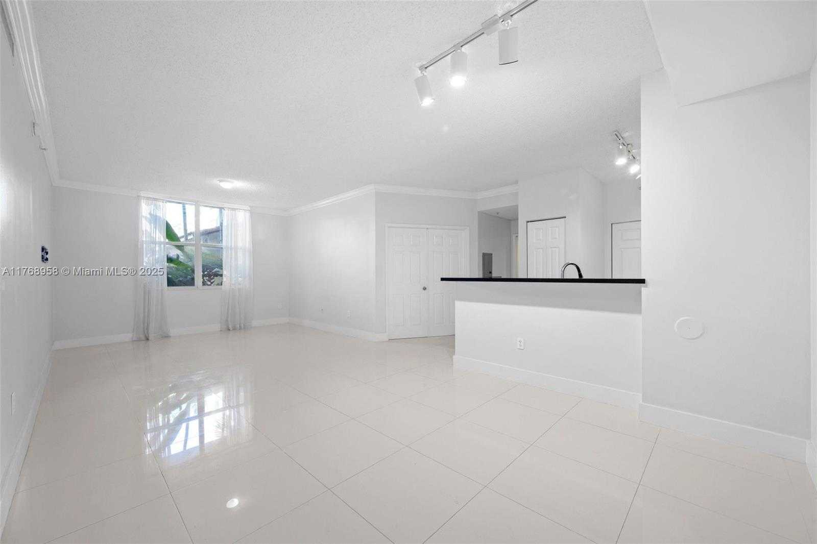 Small Image of 1900 VAN BUREN ST #106B, Hollywood Number 24