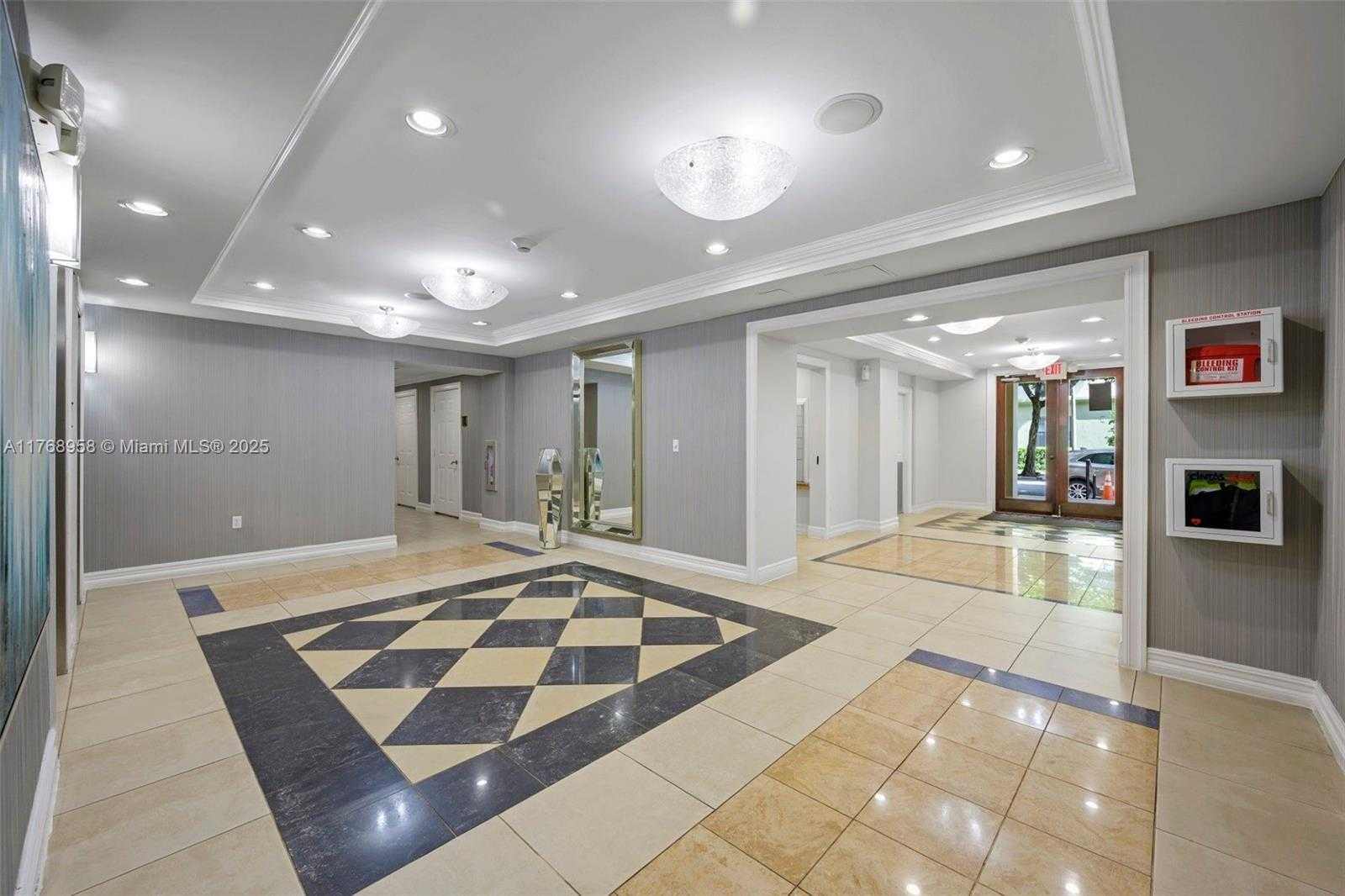 Small Image of 1900 VAN BUREN ST #106B, Hollywood Number 3