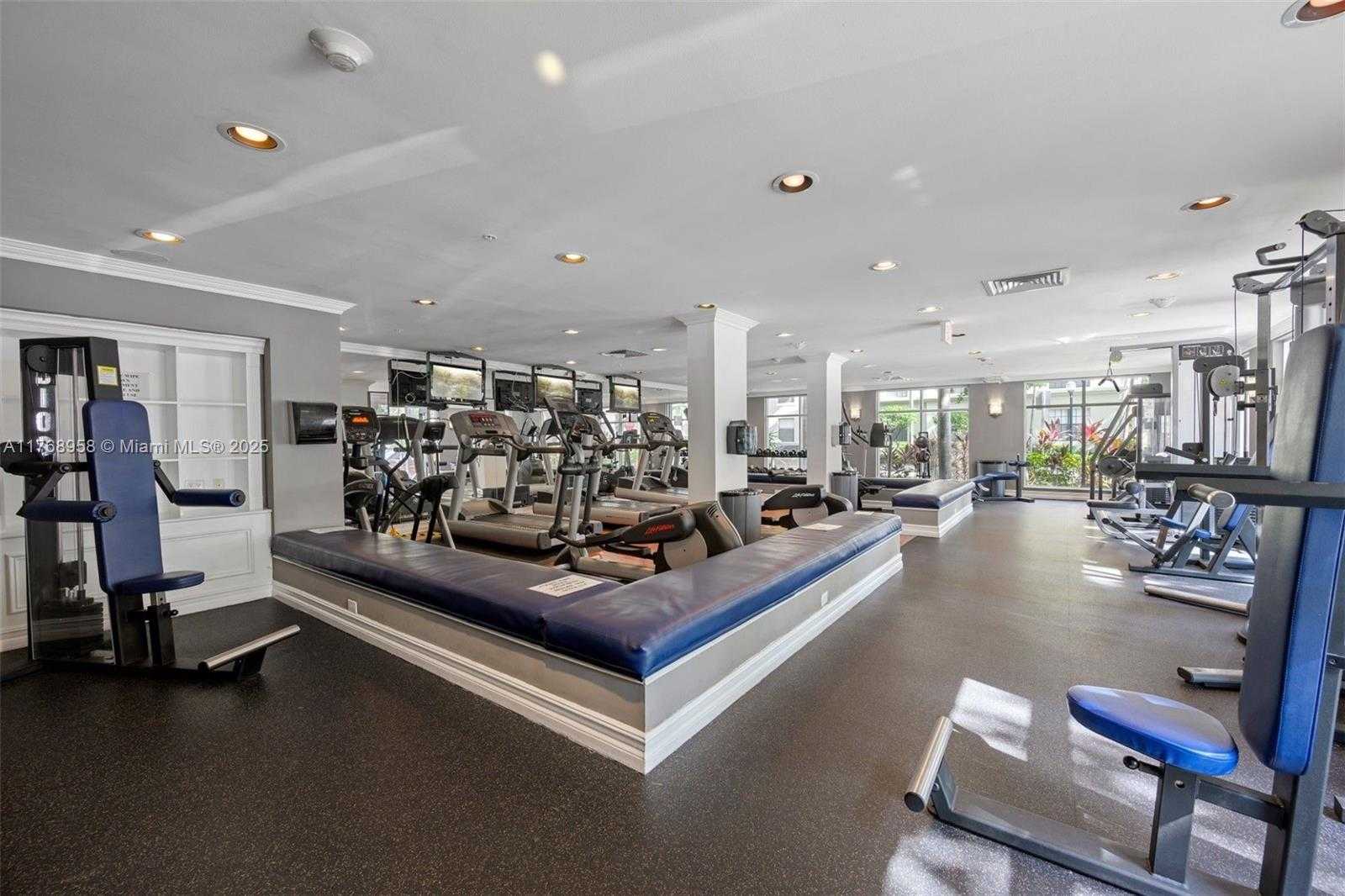 Small Image of 1900 VAN BUREN ST #106B, Hollywood Number 8