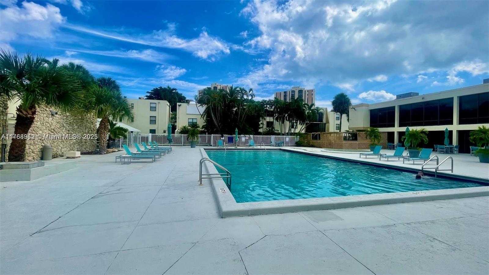 Small Image of 20381 NORTH EAST 30TH AVE #118-7, Aventura Number 20