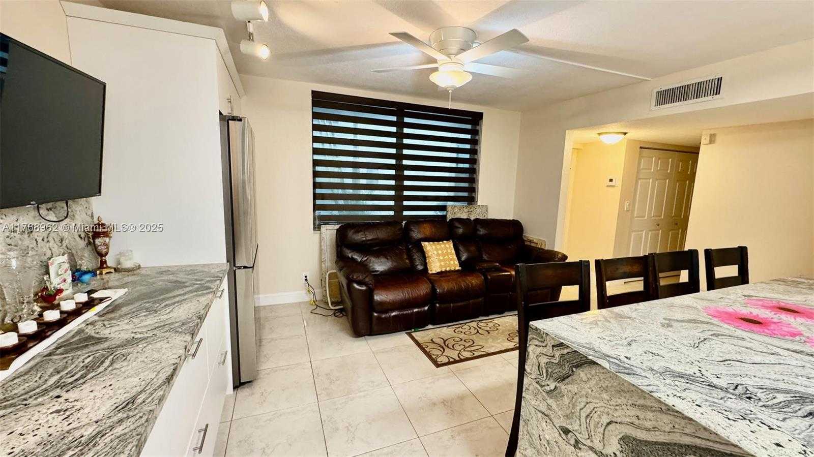 Small Image of 20381 NORTH EAST 30TH AVE #118-7, Aventura Number 6