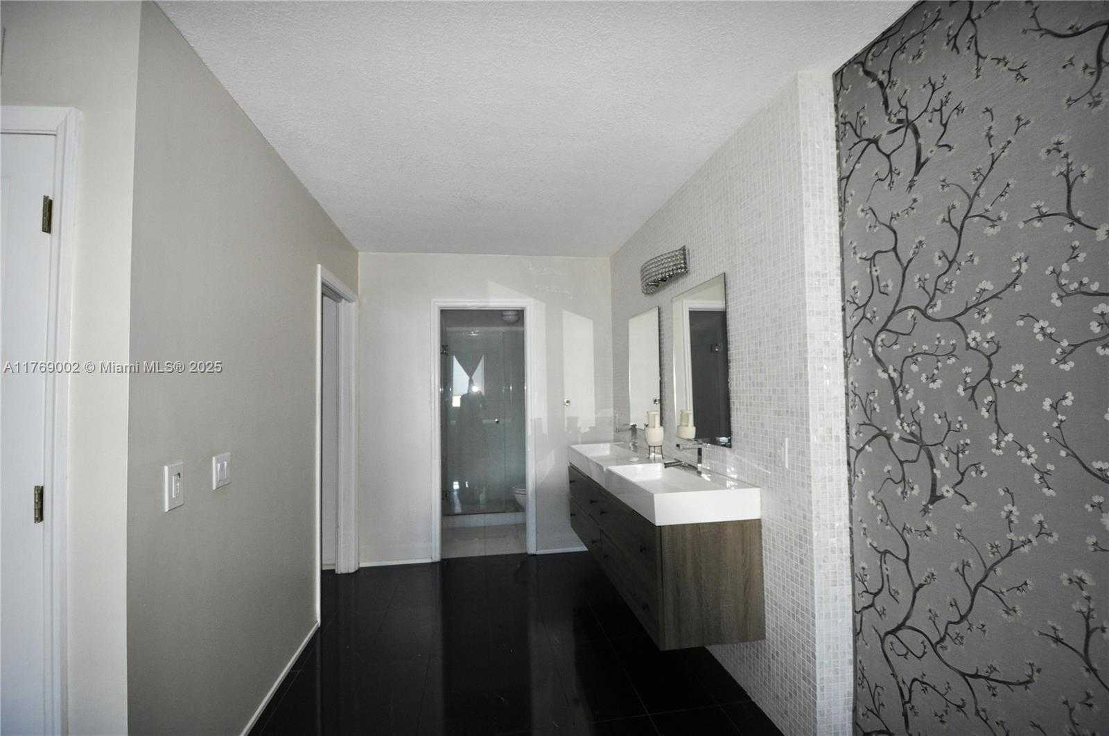 Small Image of 2030 SOUTH OCEAN DR #803, Hallandale Beach Number 16