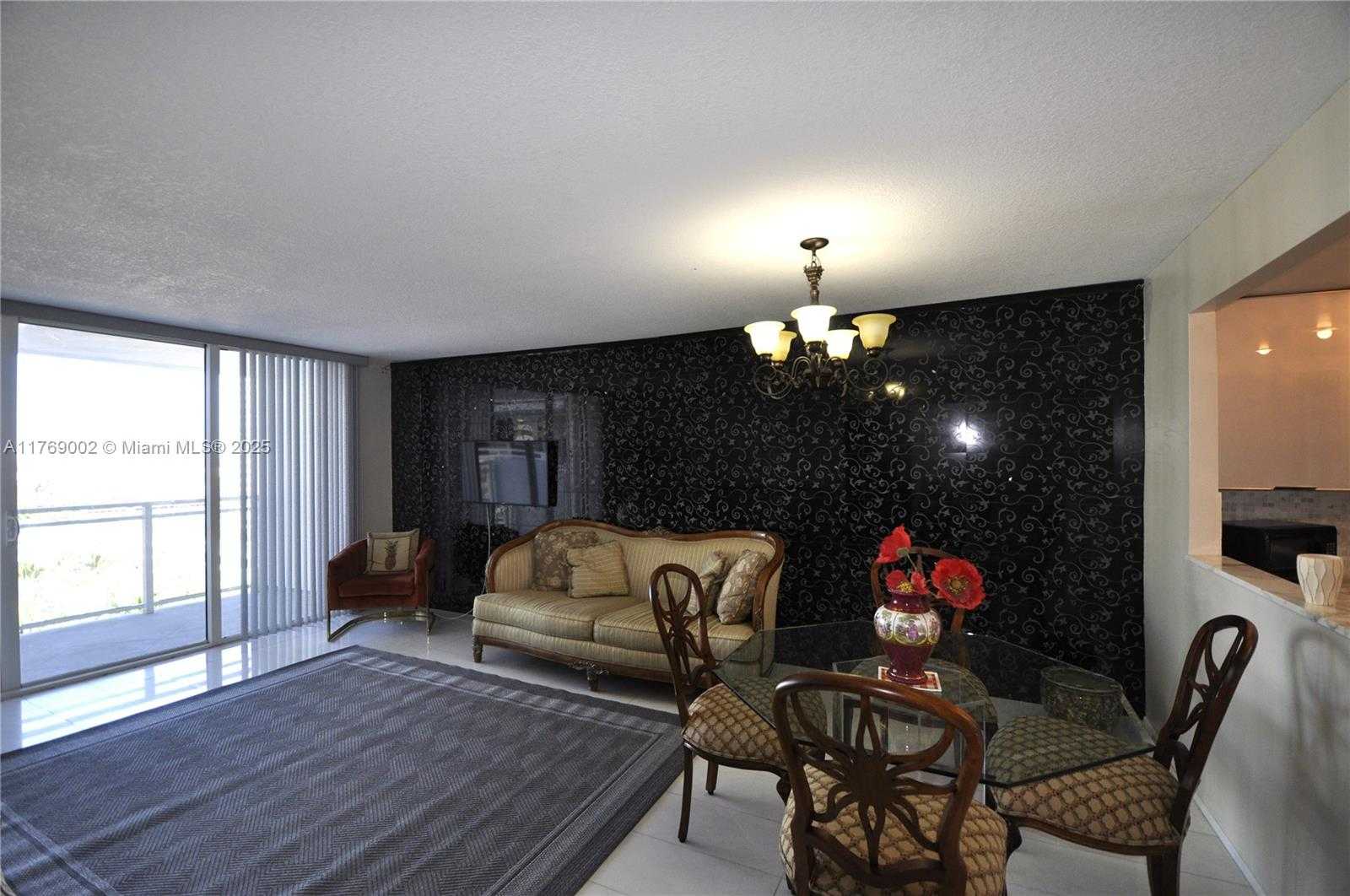 Small Image of 2030 SOUTH OCEAN DR #803, Hallandale Beach Number 17