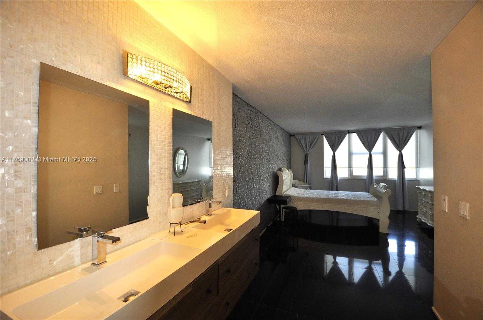 Small Image of 2030 SOUTH OCEAN DR #803, Hallandale Beach Number 24