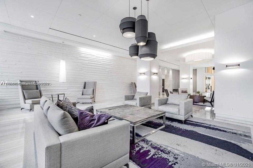 Small Image of 100 BAYVIEW DR #726, Sunny Isles Beach Number 12