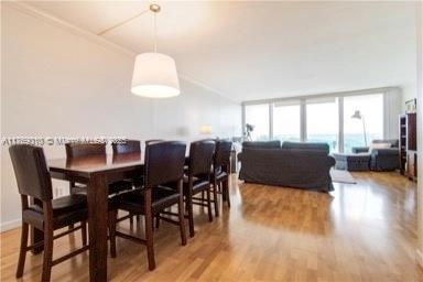 Small Image of 100 BAYVIEW DR #726, Sunny Isles Beach Number 15