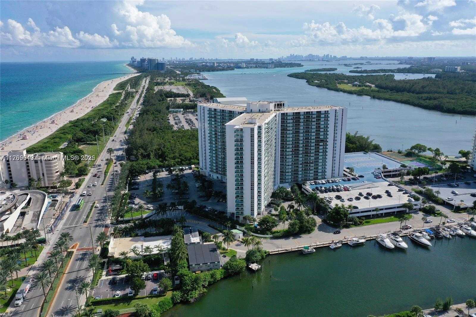 Small Image of 100 BAYVIEW DR #726, Sunny Isles Beach Number 31