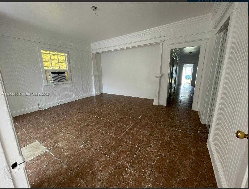 Small Image of 707 4TH ST, West Palm Beach Number 8
