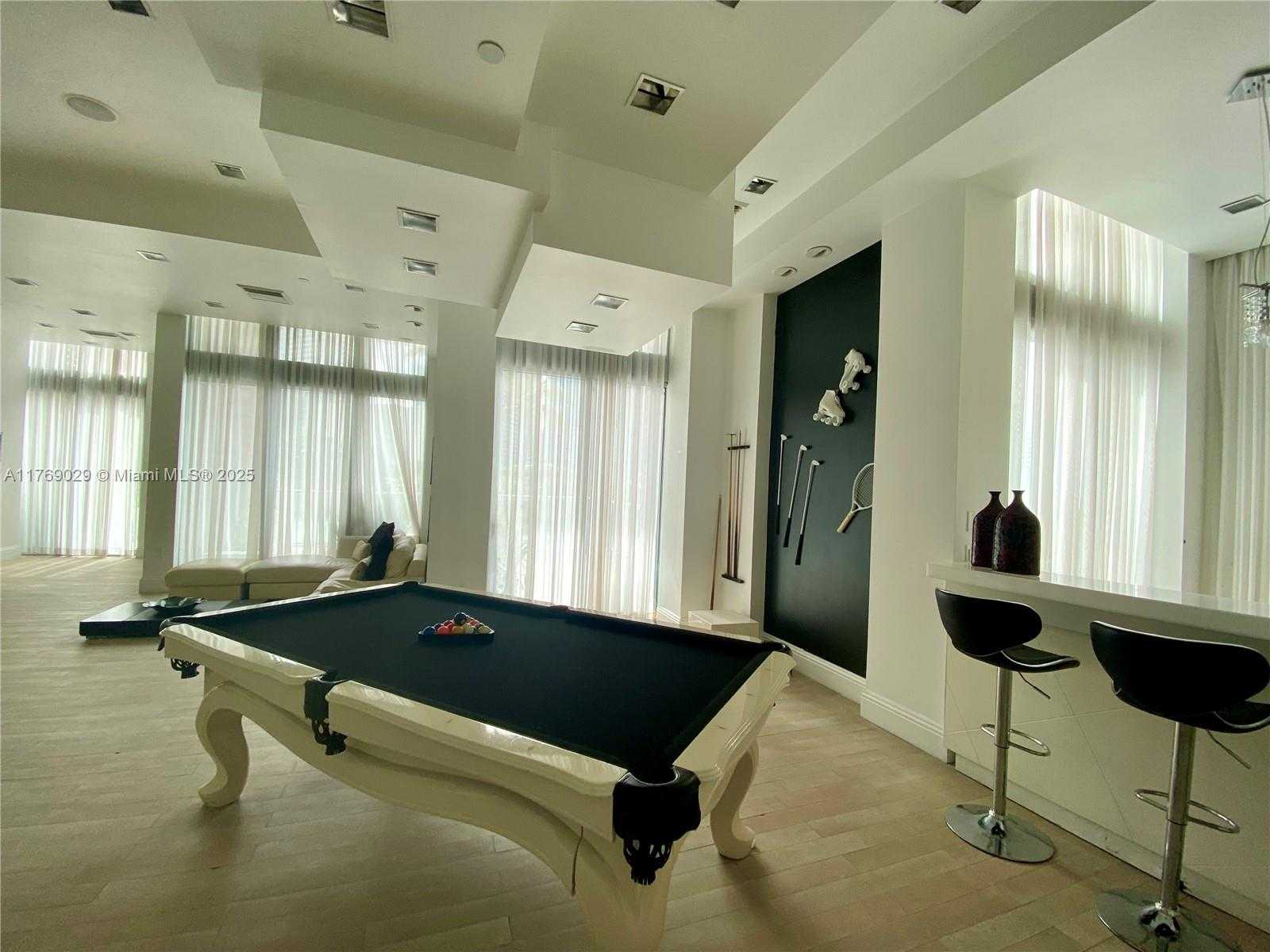 Small Image of 350 SOUTH MIAMI AVE #3813, Miami Number 34