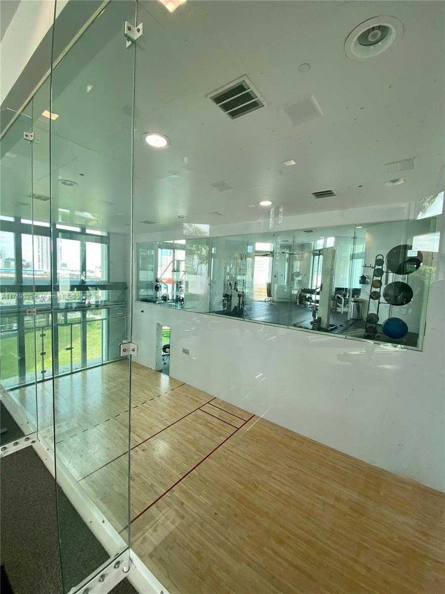 Small Image of 350 SOUTH MIAMI AVE #3813, Miami Number 42