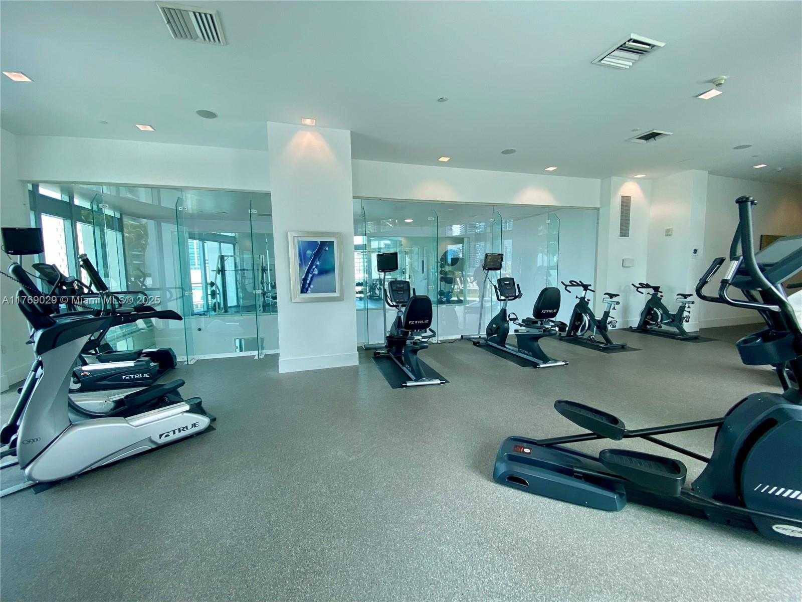 Small Image of 350 SOUTH MIAMI AVE #3813, Miami Number 43
