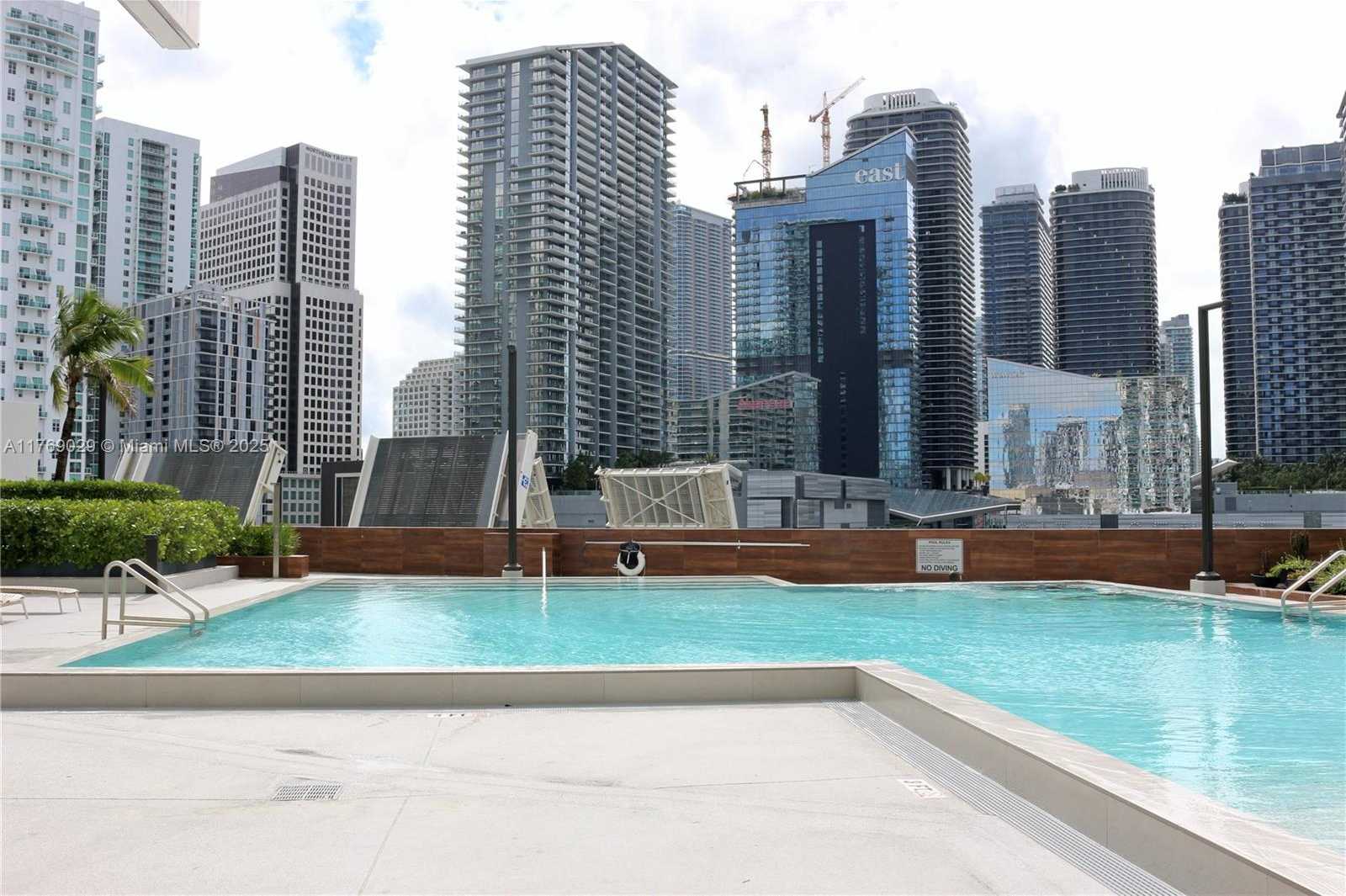 Small Image of 350 SOUTH MIAMI AVE #3813, Miami Number 54
