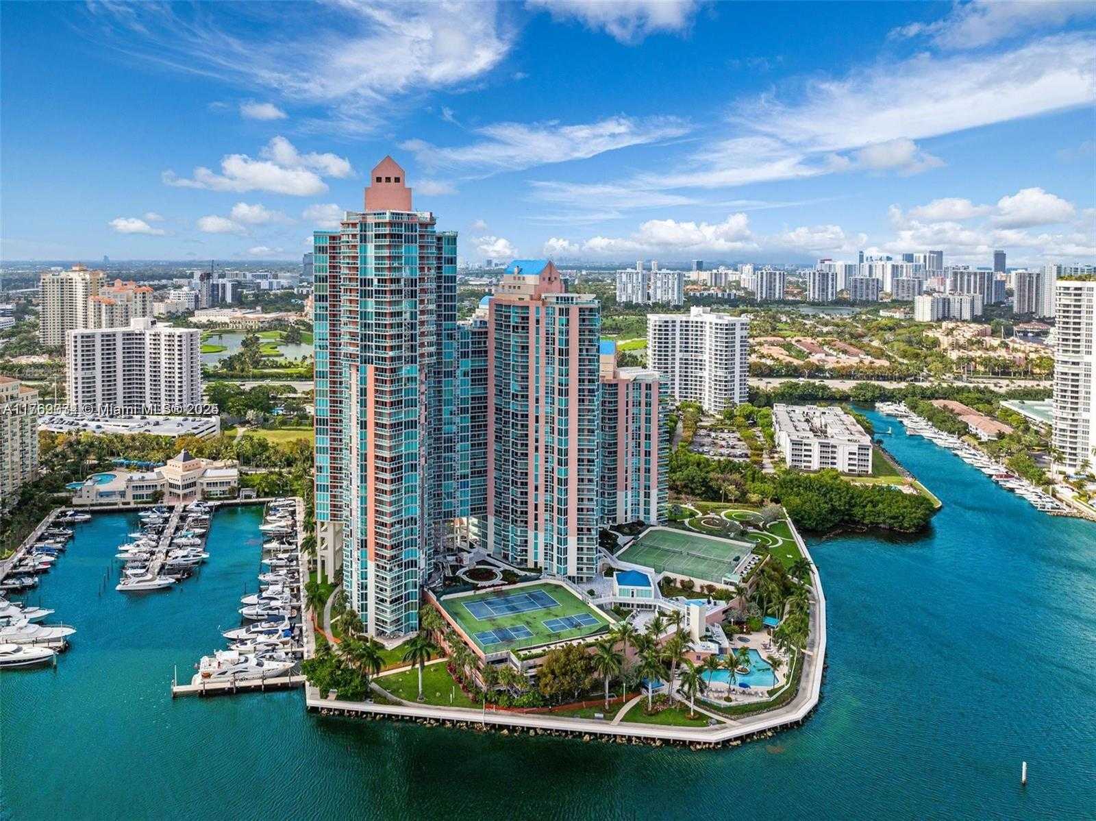 Small Image of 3370 HIDDEN BAY DR #2307, Aventura Number 23