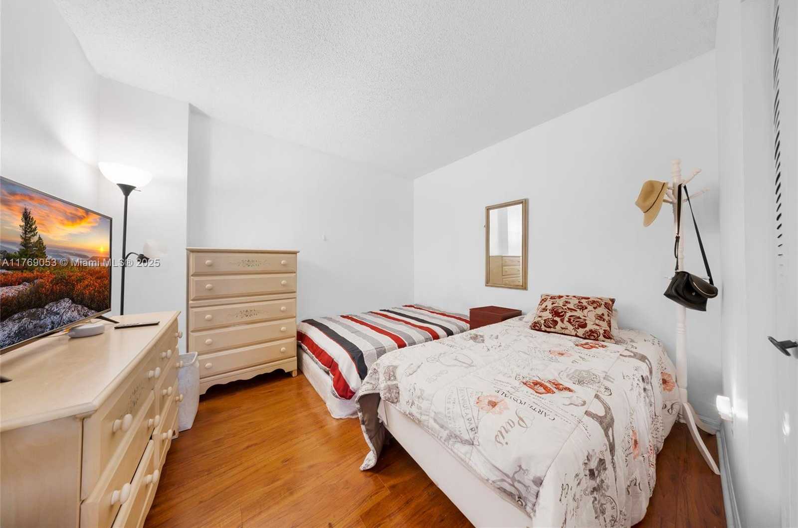 Small Image of 5091 NORTH WEST 7TH ST #909, Miami Number 13