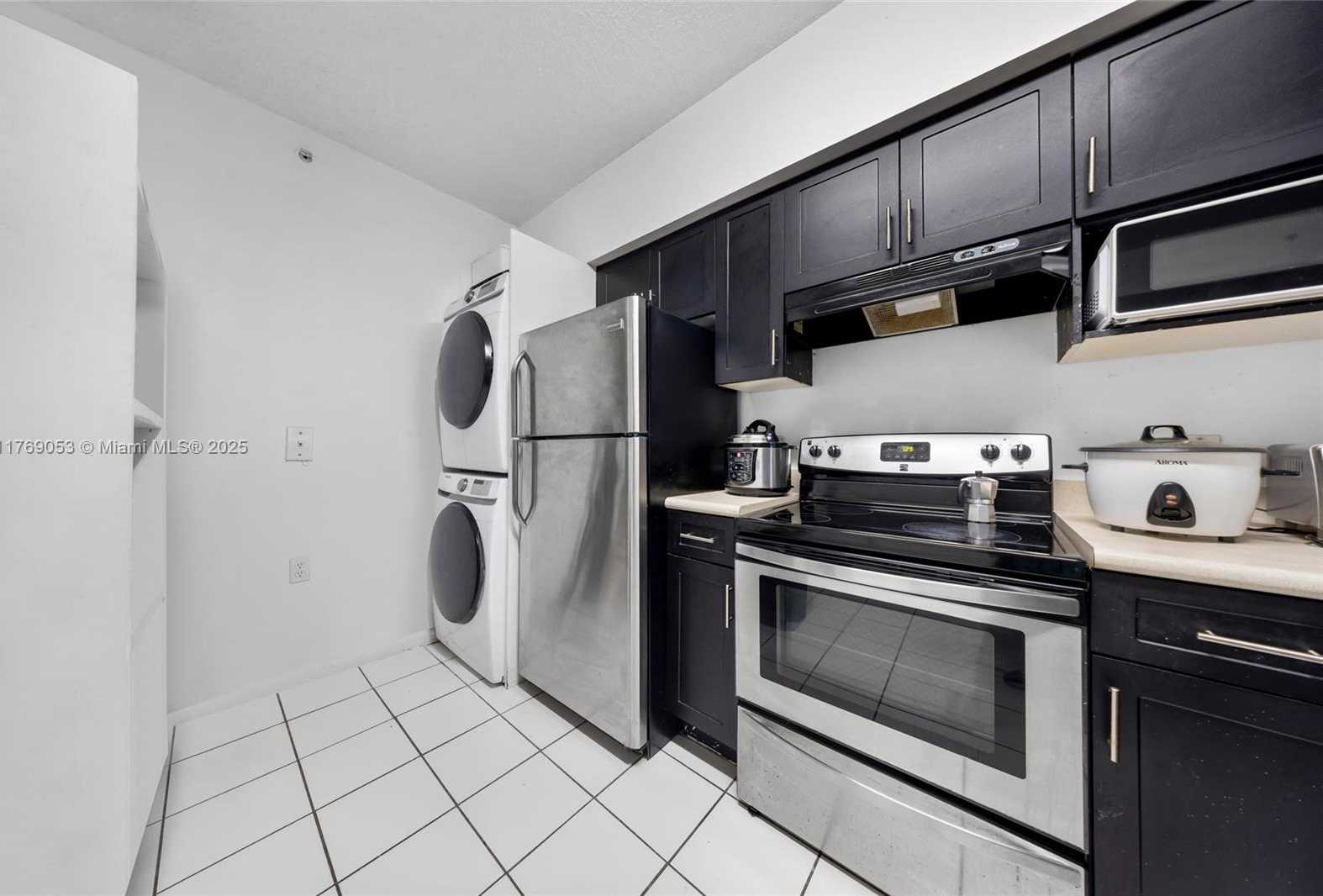 Small Image of 5091 NORTH WEST 7TH ST #909, Miami Number 4