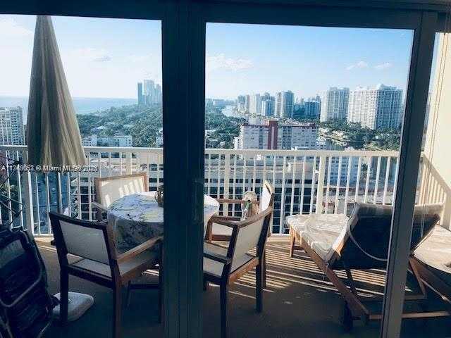 Small Image of 1985 SOUTH OCEAN DR #PHJ, Hallandale Beach Number 11