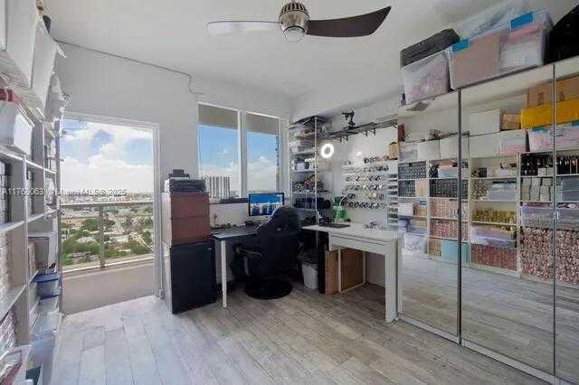 Small Image of 600 NORTH EAST 27TH ST #2103, Miami Number 23