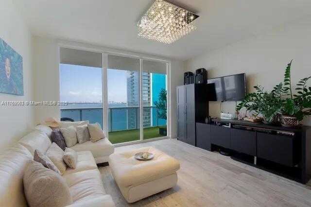 Small Image of 600 NORTH EAST 27TH ST #2103, Miami Number 4