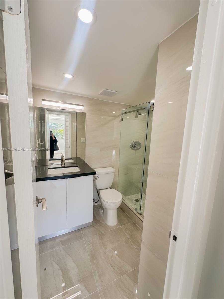 Small Image of 16546 NORTH EAST 26TH AVE #4J, North Miami Beach Number 10