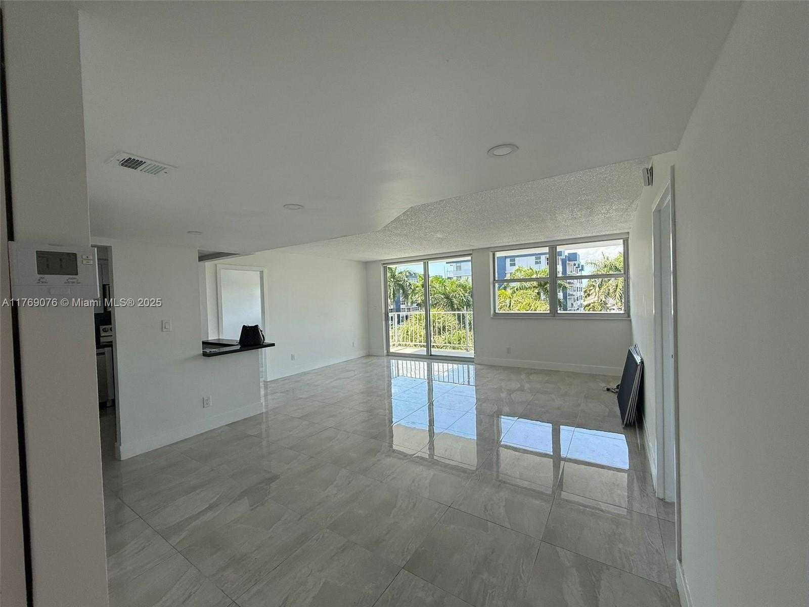Small Image of 16546 NORTH EAST 26TH AVE #4J, North Miami Beach Number 17