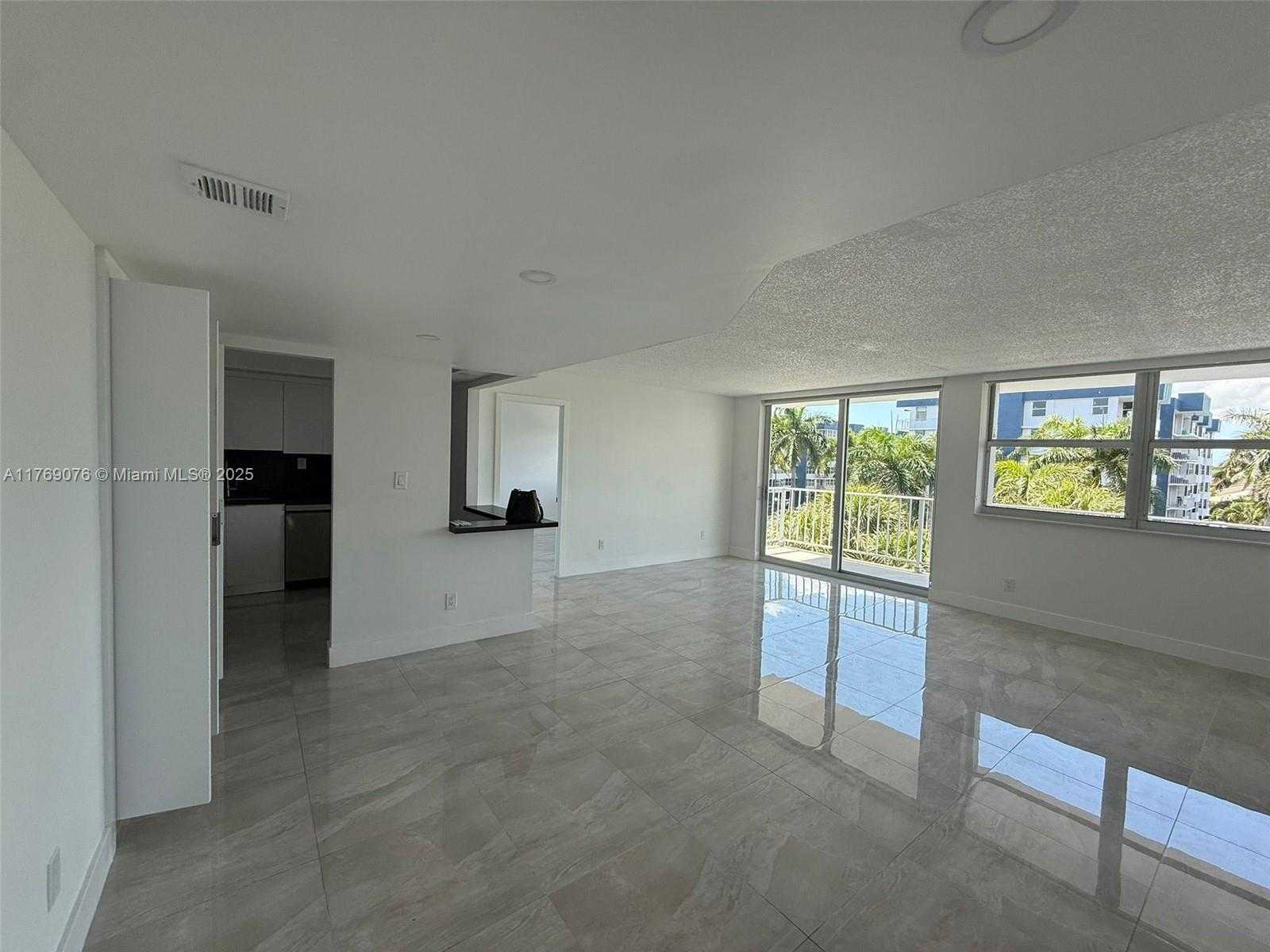 Small Image of 16546 NORTH EAST 26TH AVE #4J, North Miami Beach Number 18