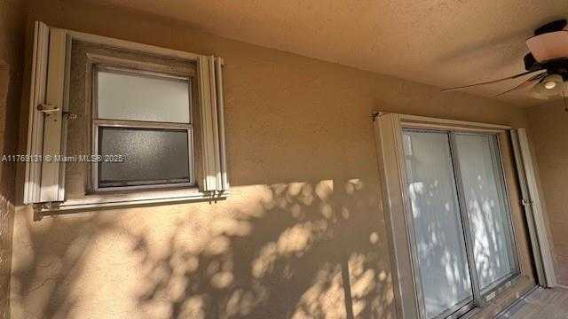 Small Image of 17000 NORTH WEST 67 AVE #124, Hialeah Number 11
