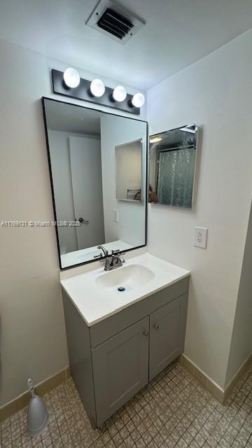 Small Image of 17000 NORTH WEST 67 AVE #124, Hialeah Number 12